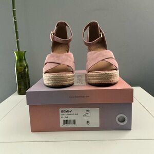 Women's Pink Espadrille Sandals by Lisa Vicky (suede)